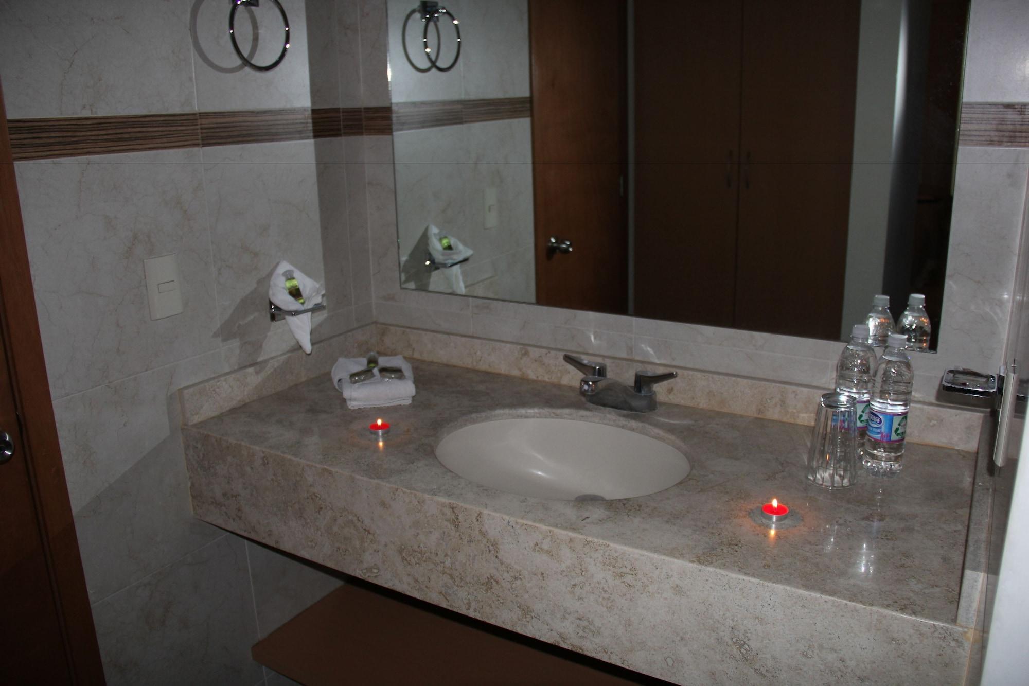 Hotel Real Zapopan Eksteriør billede
